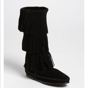 Minnetonka fringe boots